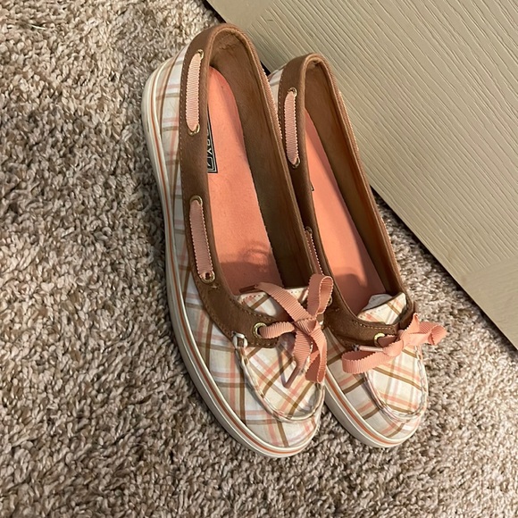 Sperry Slip-ONs - Picture 1 of 4